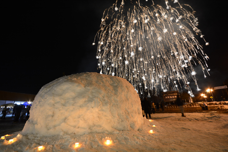 2/8,15,22　大町温泉郷・夢花火と音の祭典